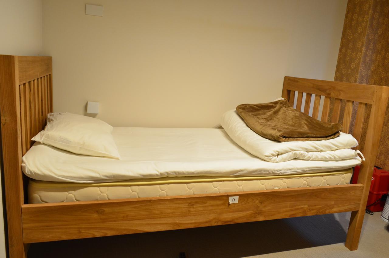 Yadokari Namba Hostel โอซาก้า ภายนอก รูปภาพ
