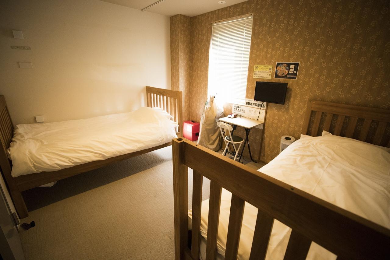 Yadokari Namba Hostel โอซาก้า ภายนอก รูปภาพ