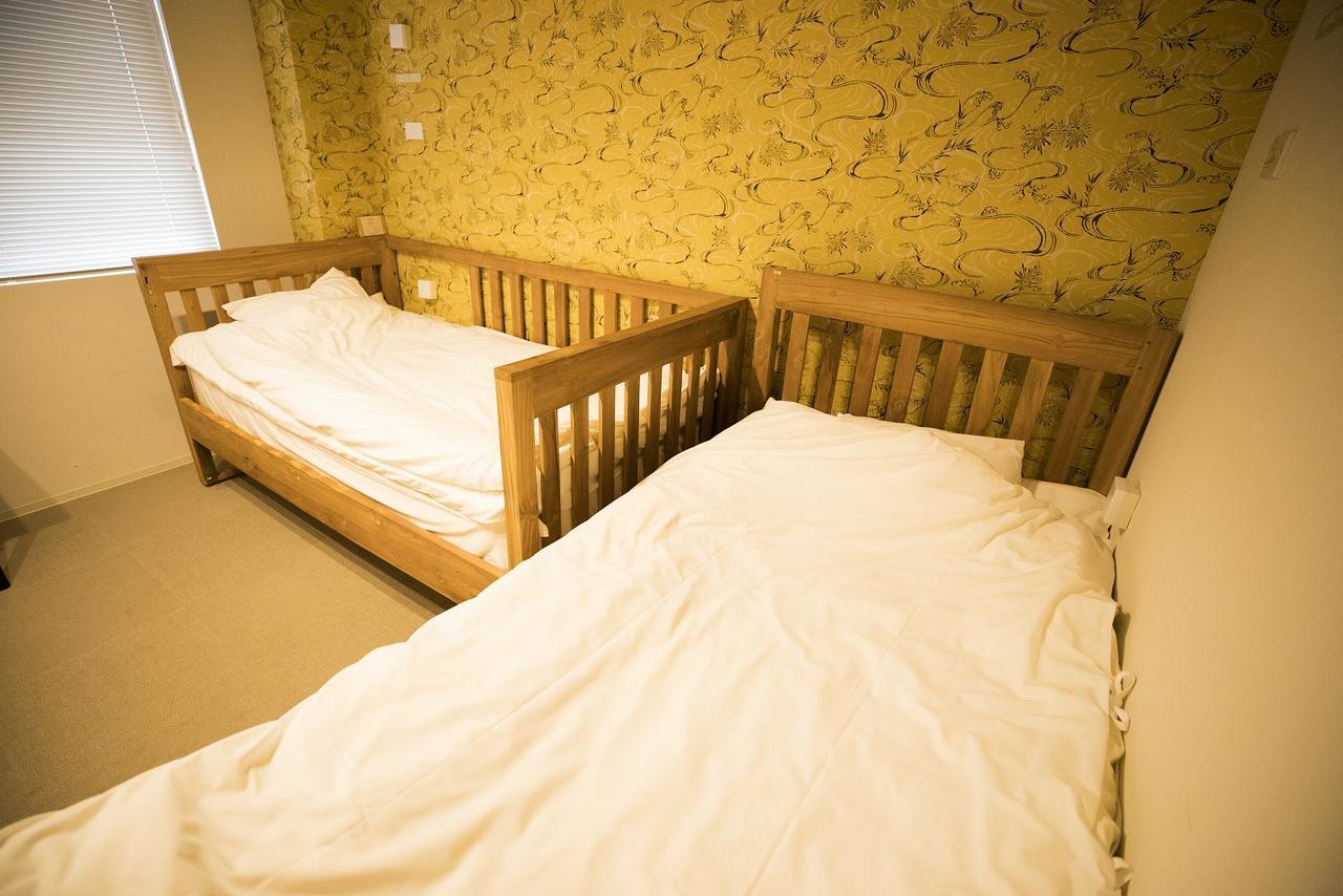 Yadokari Namba Hostel โอซาก้า ภายนอก รูปภาพ